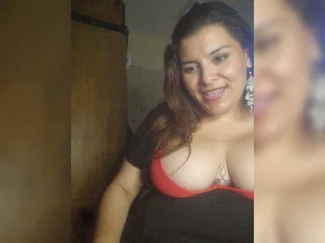 Avrilxxx live cam on BongaCams