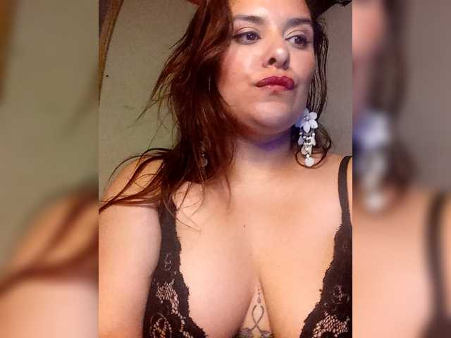Avrilxxx live cam on BongaCams