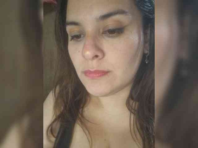 Model: Avrilxxx