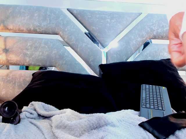 Slut-Milf live webcam show