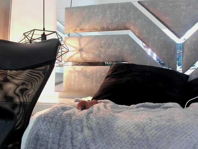 Slut-Milf live cam on BongaCams