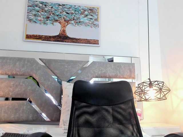 Slut-Milf live cam on BongaCams