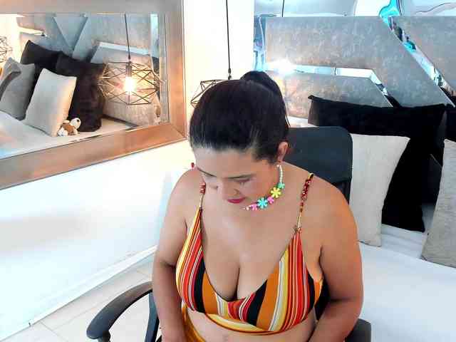 Slut-Milf webcam