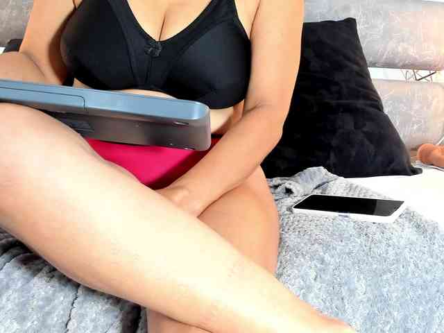 Slut-Milf webcam