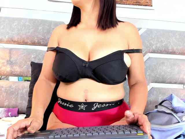 Slut-Milf webcam