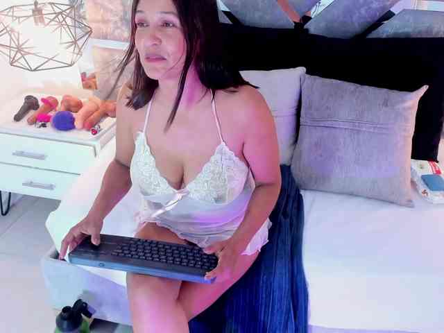 Slut-Milf webcam
