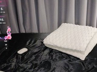 Lovelisse Porn Show