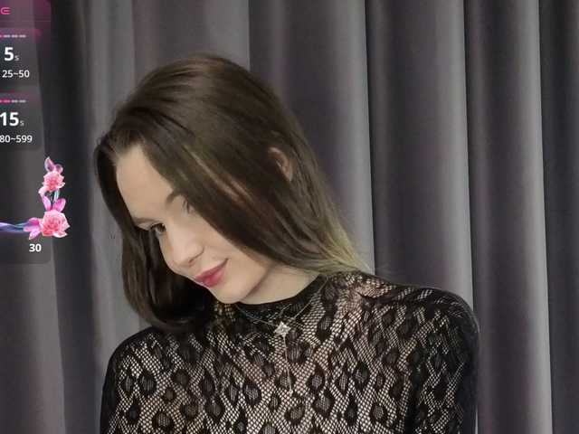 Lovelisse live webcam show