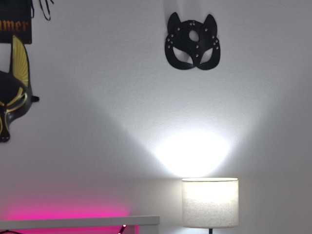 Ivywild live webcam show