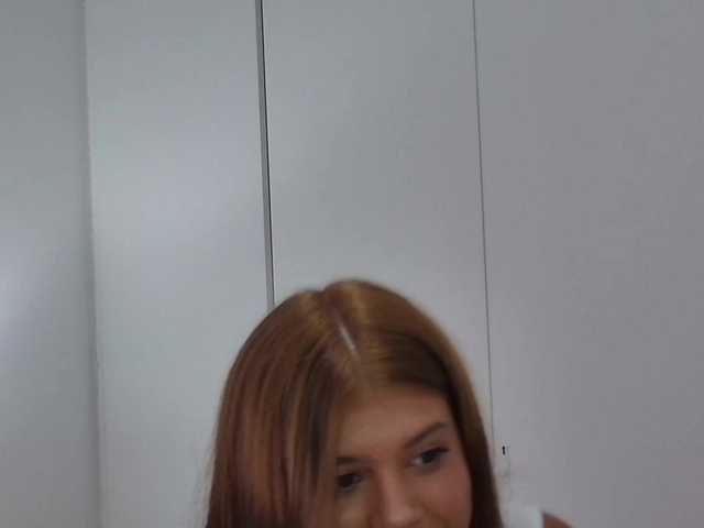 Ivywild live cam on BongaCams