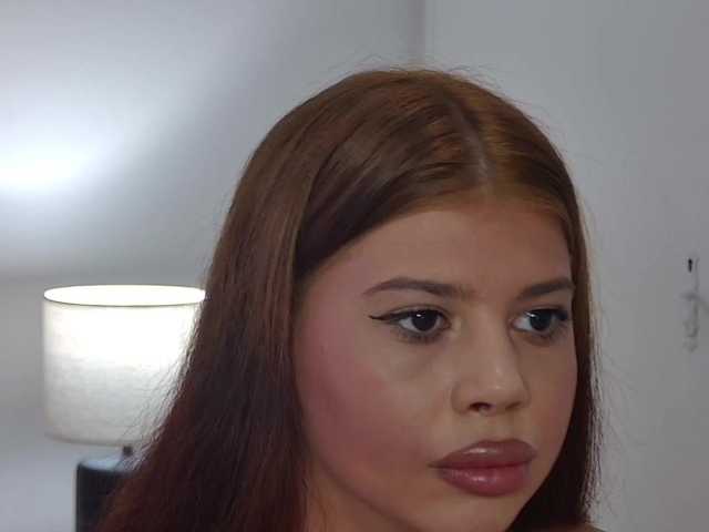 Ivywild live cam on BongaCams