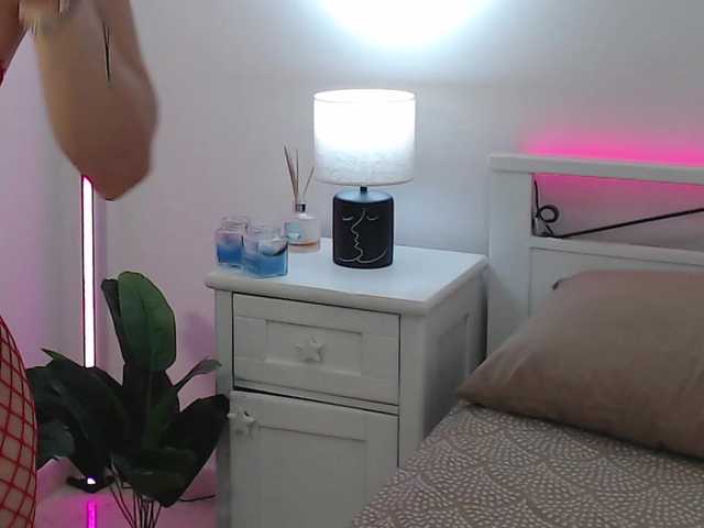 Ivywild live cam on BongaCams