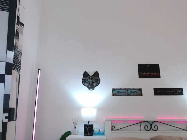 Ivywild live cam