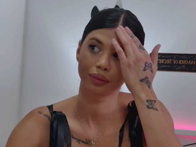 Ivywild live cam preview