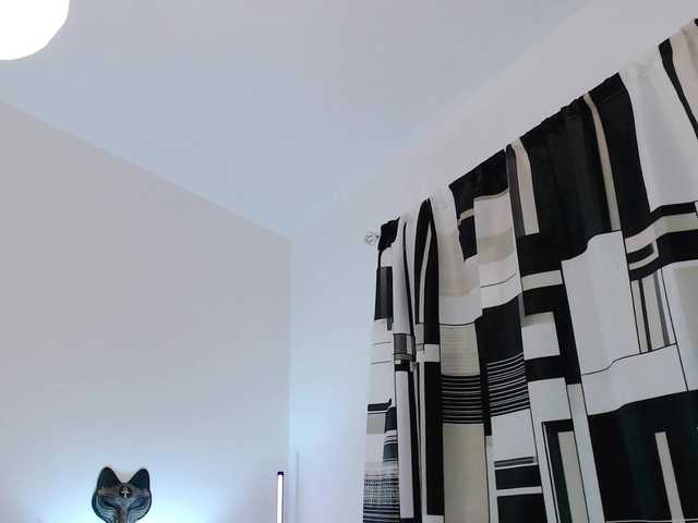 Ivywild live cam preview