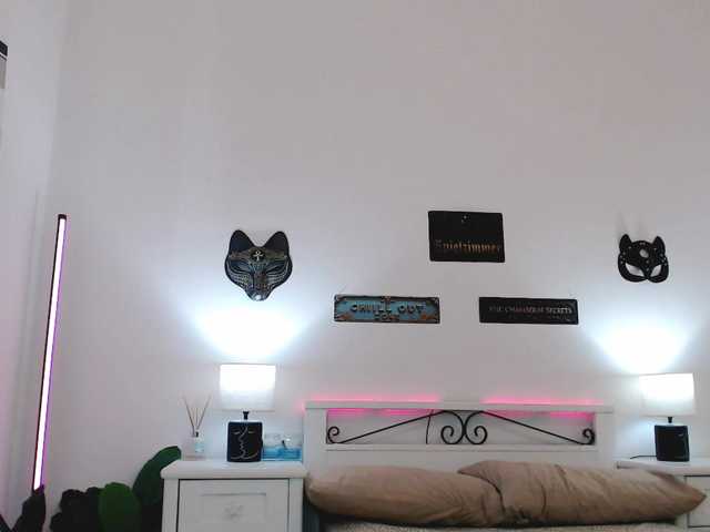 Ivywild live cam