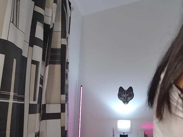 Ivywild live cam on BongaCams