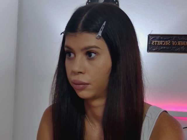 Ivywild live cam on BongaCams