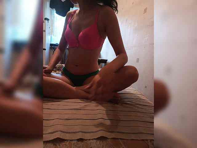 Disha1998 webcam