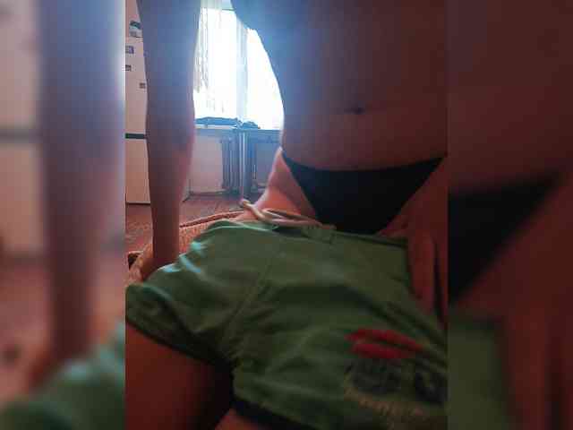 Disha1998 webcam