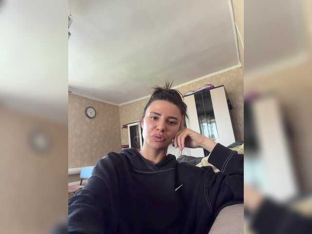 Miley003 live cam on BongaCams