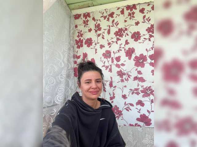 Miley003 live cam on BongaCams