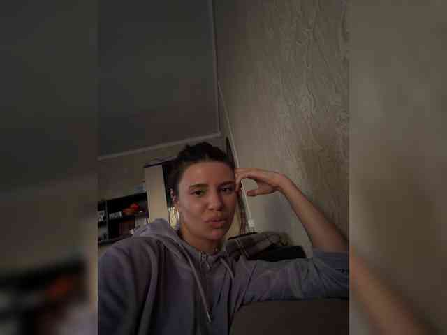 Miley003 webcam