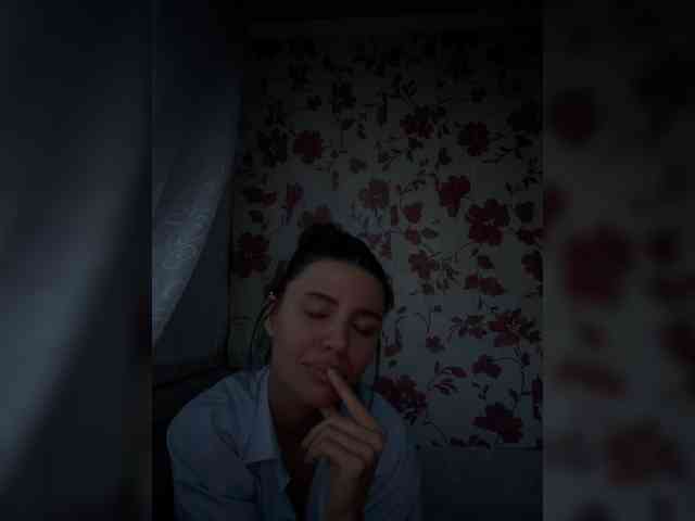 Miley003 webcam
