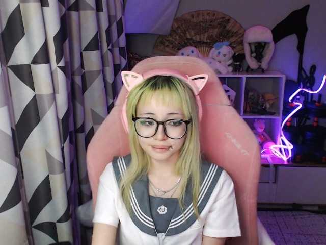 VidaKruiboesch live cam on BongaCams