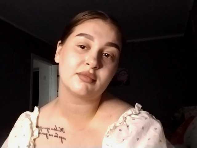 VidaKruiboesch live cam on BongaCams