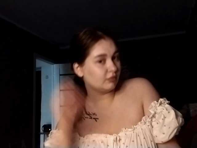 VidaKruiboesch live cam on BongaCams