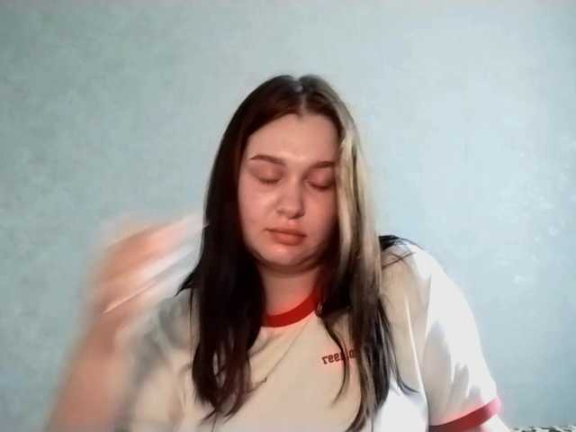 VidaKruiboesch live cam on BongaCams