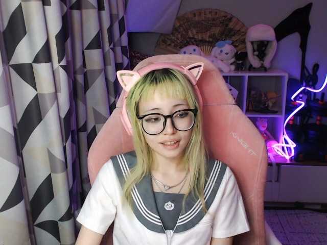 VidaKruiboesch live cam on BongaCams