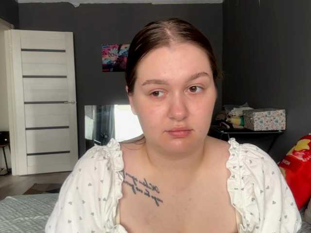 VidaKruiboesch live cam on BongaCams