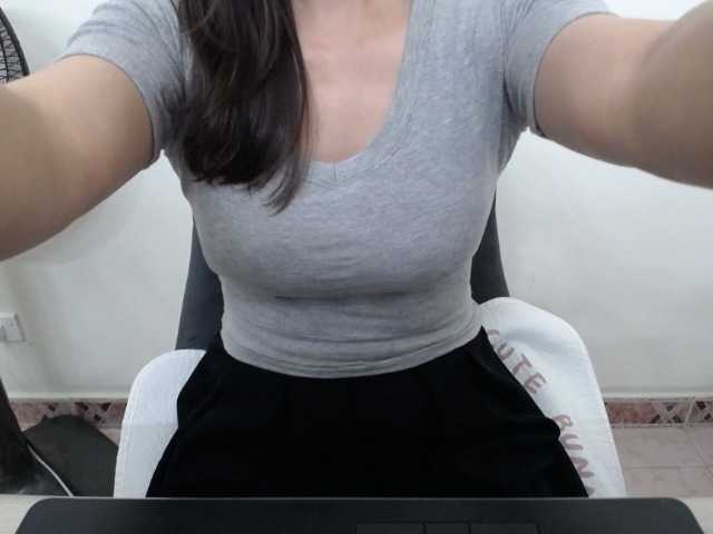 MiaZhen live cam on BongaCams