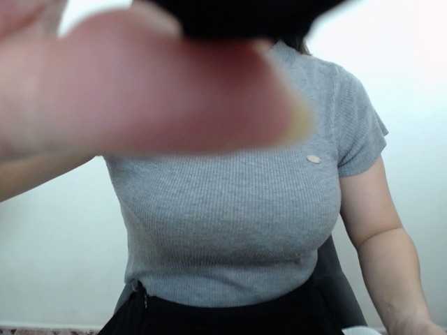 MiaZhen live cam on BongaCams