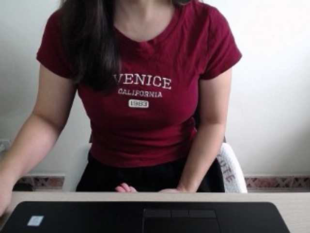 MiaZhen live cam on BongaCams