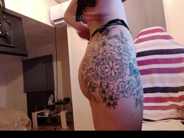 MaraBliss922 live cam on BongaCams