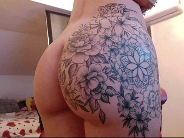 MaraBliss922 live cam on 