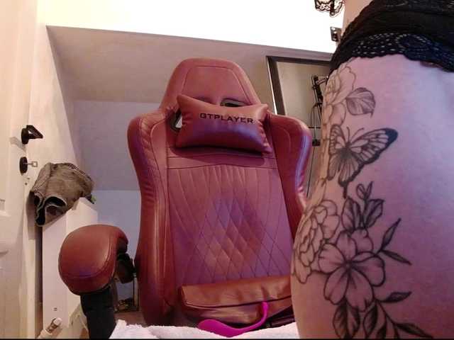 MaraBliss922 live cam on BongaCams