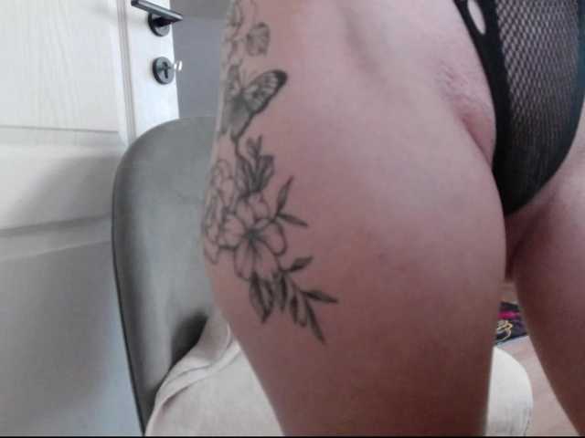 MaraBliss922 live cam on BongaCams