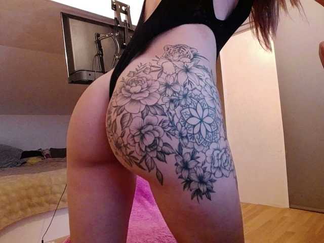 MaraBliss922 live cam on BongaCams