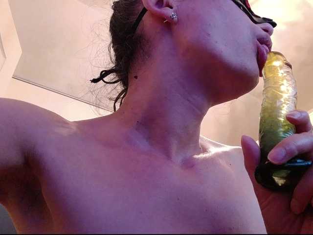 MaraBliss922 live cam on BongaCams