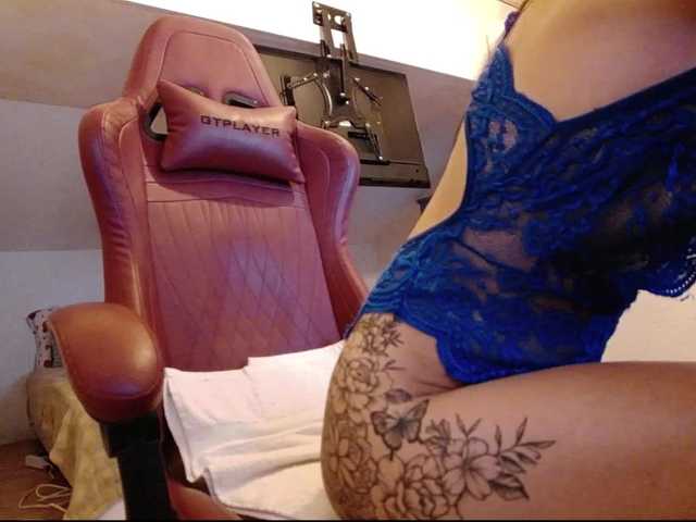 MaraBliss922 live cam on BongaCams