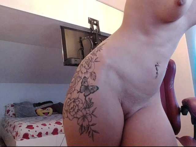 MaraBliss922 live cam on BongaCams
