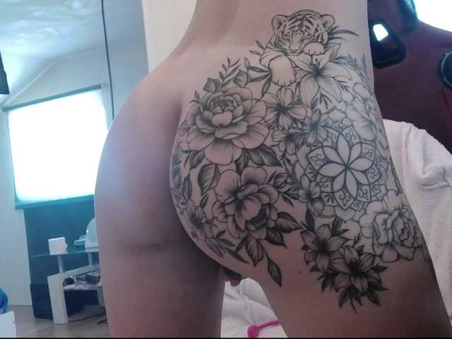 MaraBliss922 live cam on BongaCams