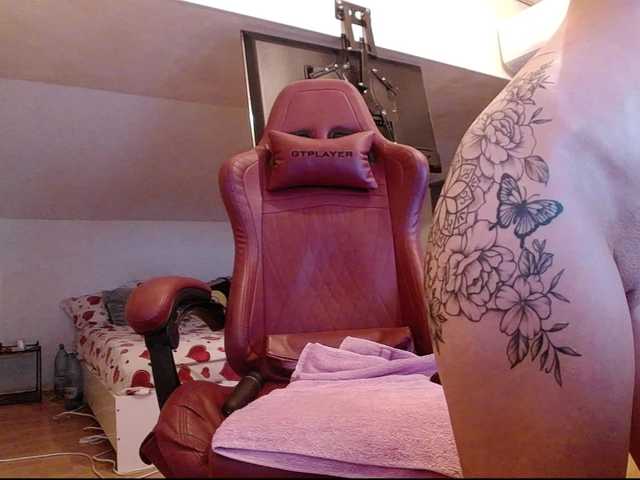 MaraBliss922 live cam on BongaCams