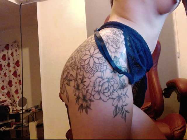 MaraBliss922 live cam on BongaCams