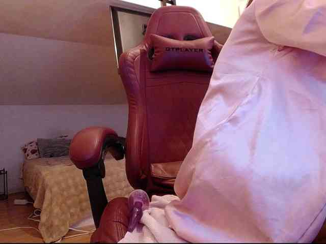 MaraBliss922 webcam