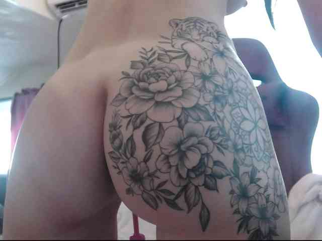 MaraBliss922 webcam